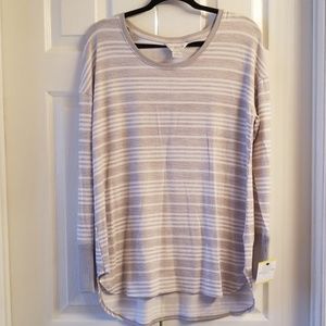 🆕️ Liz Claiborne Sweater